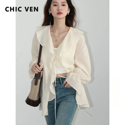 Lightweight V-Neck Knit Blouse