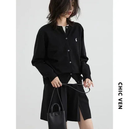 Rabbit Embroidery Knit Cardigan