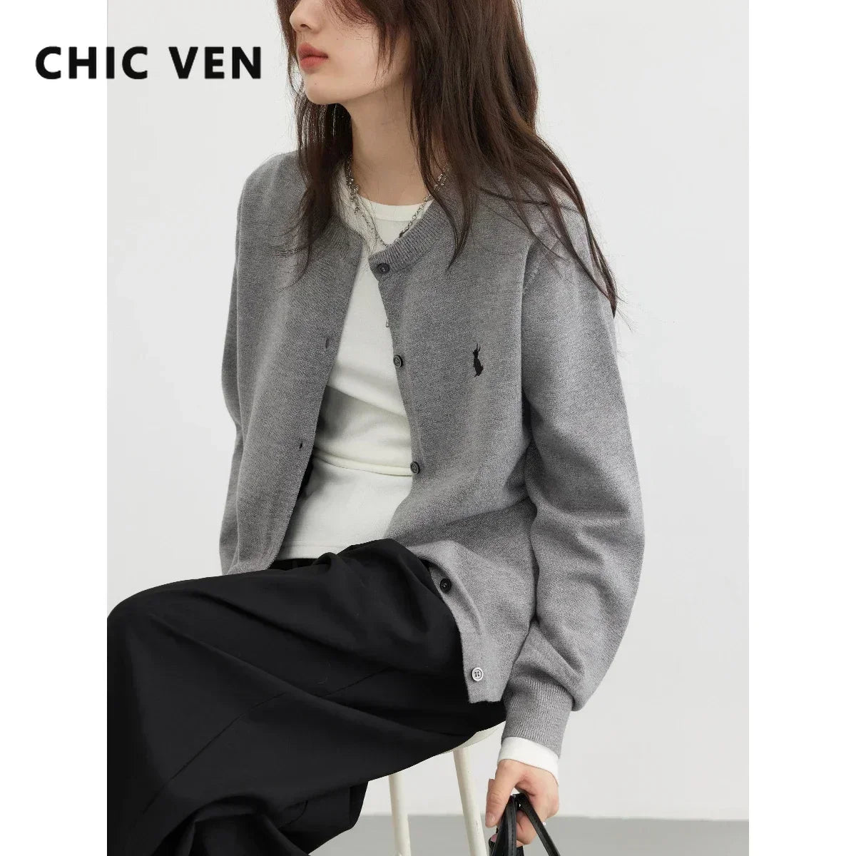 Rabbit Embroidery Knit Cardigan